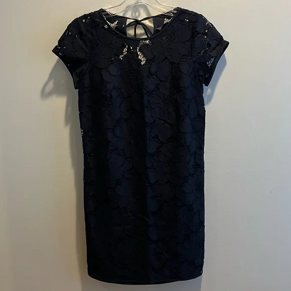 NWT Ann Taylor Loft Navy Lace Dress, 00P NWT Ann Taylor Loft Navy Lace Dress, 00P